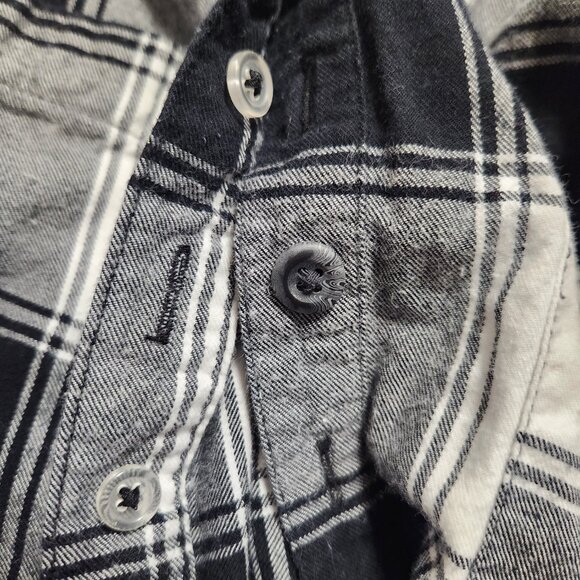 Ava & Viv Black and White Cozy Flannel Plaid Button Down Shirt X - Picture 7 of 8